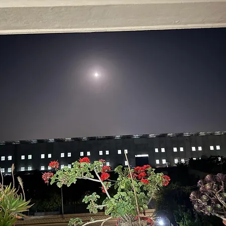 Spacious Triple With Balcony Kamez