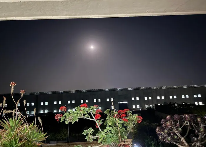 Spacious Triple With Balcony Kamez